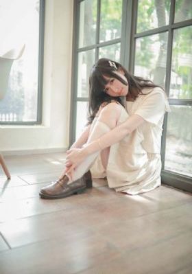 《女教师》佐山爱电影_DVD在线观看高清